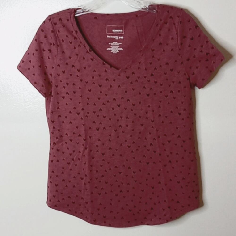 Sonoma Women's Mauve Hearts XSP v-neck short sleeve t-shirt. Atleisure, Comfy. - Picture 1 of 7